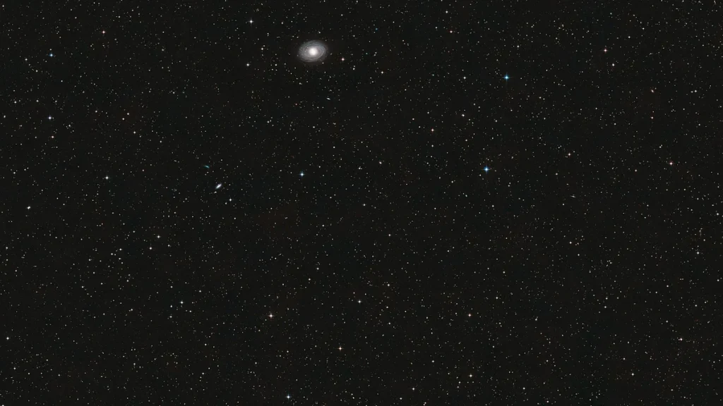 Deep-space galaxy cluster with bright central galaxy under study for cosmic reionization research