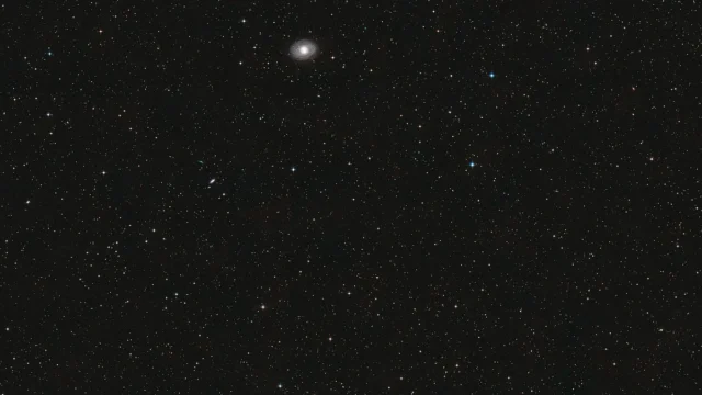 Hubble study overturns supernova winds theory for cosmic reionization