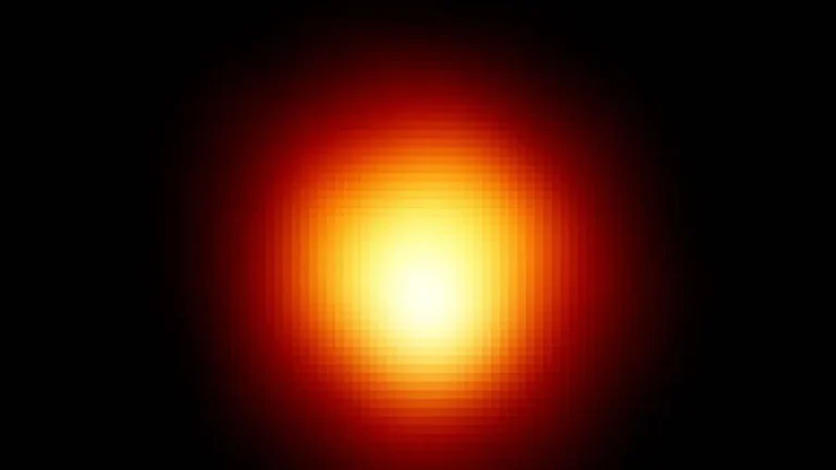 A pixelated, glowing red-orange star against a dark background, representing a stellar giant.