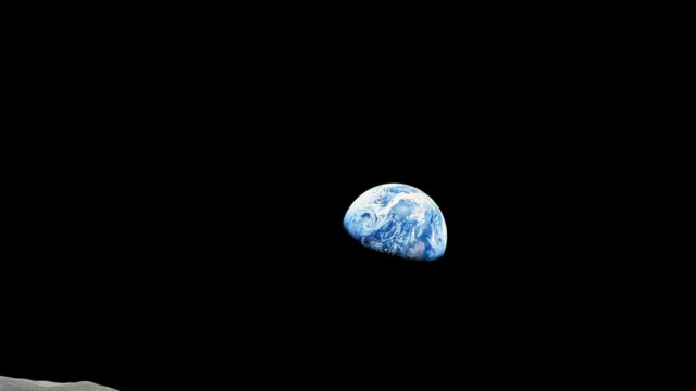 Moon’s radius shrank nearly 148 feet over 400–800 million years