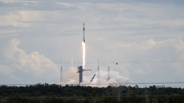 SpaceX launches first 21 Northrop Grumman satellites for SDA tranche 1
